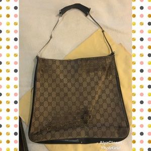Gucci Shoulder Bag